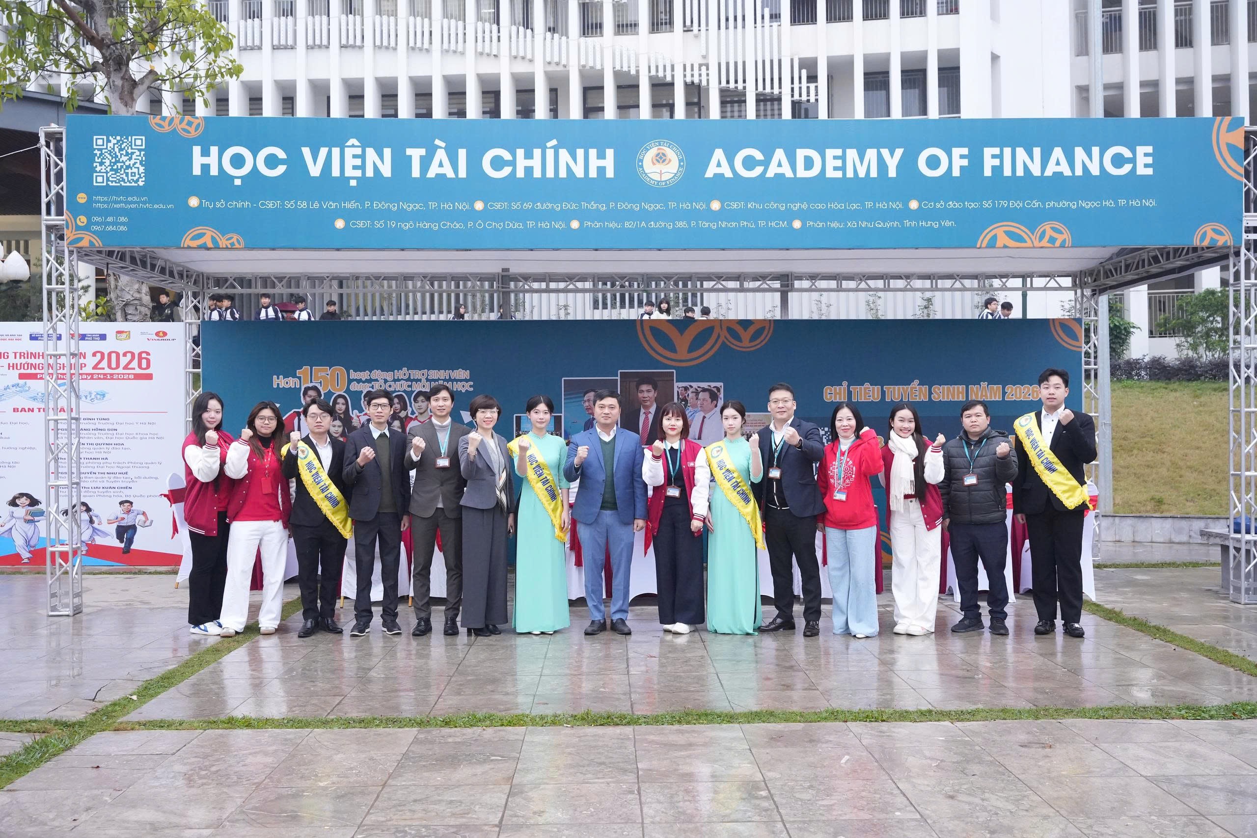 Học viện Tài chính đồng hành cùng sĩ tử tại 02 tỉnh Phú Thọ và Ninh Bình: Sôi động hành trình tư vấn tuyển sinh 2026