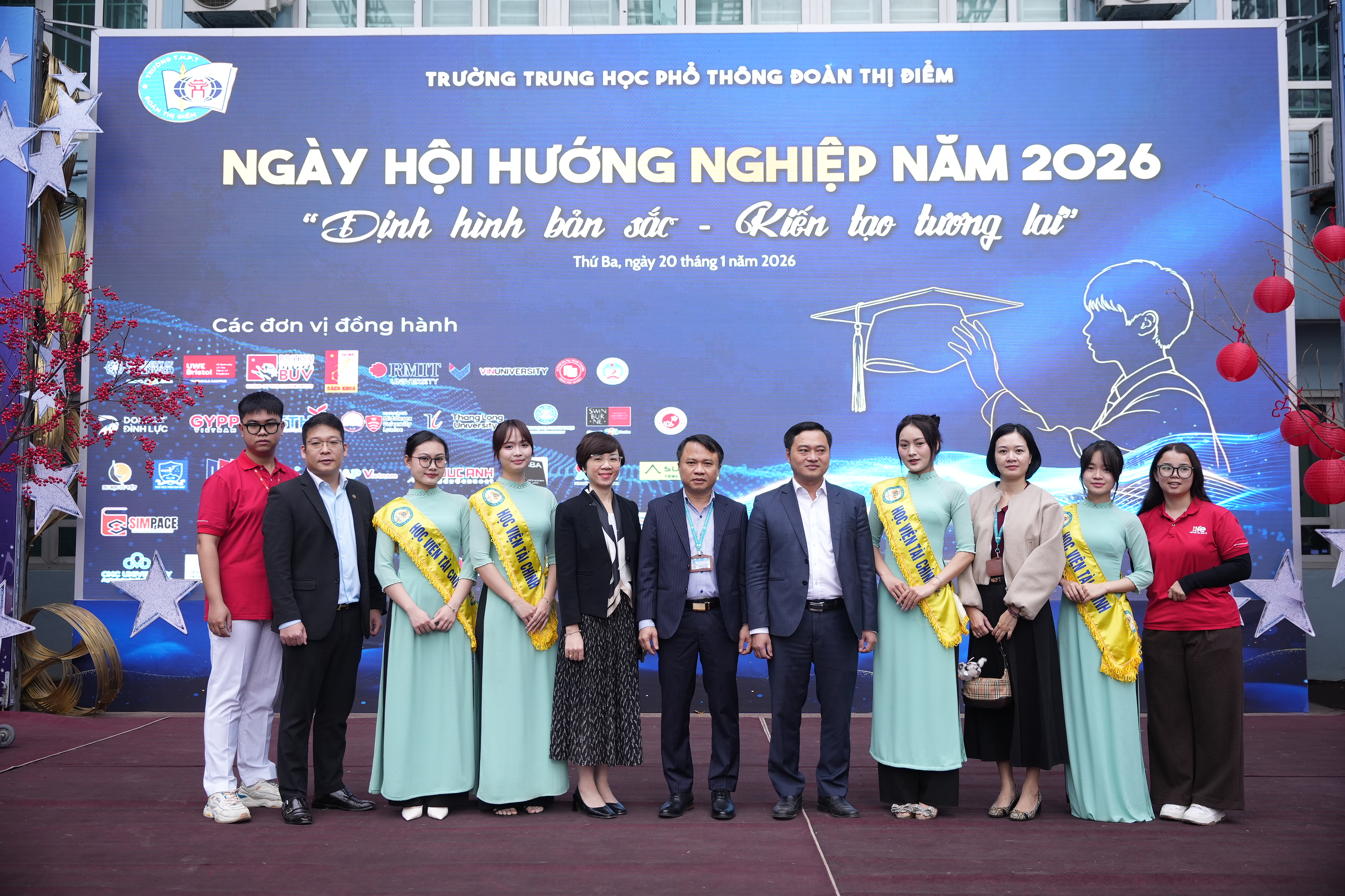 Học viện Tài chính tiếp tục chuỗi hoạt động Tư vấn Tuyển sinh hướng nghiệp 2026 tại điểm trường THPT Đoàn Thị Điểm, Hà Nội